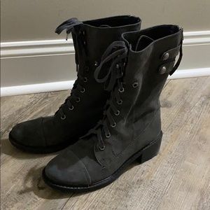 Sam Edelman gray lace up boots l!